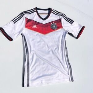Adidas Deutscher Fussball-Bund Soccer Jersey  Climacool 
Great condition